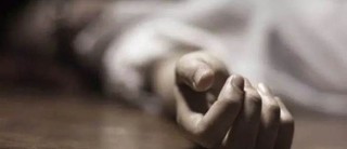 विवाह गरेका तीन दिदी बहिनीले एउटै घरमा बालबच्चासहित गरे सामूहिक आत्महत्या !